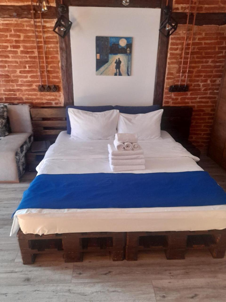 Апартаменты Cozy Loft в самому центрі Львова Экстерьер фото